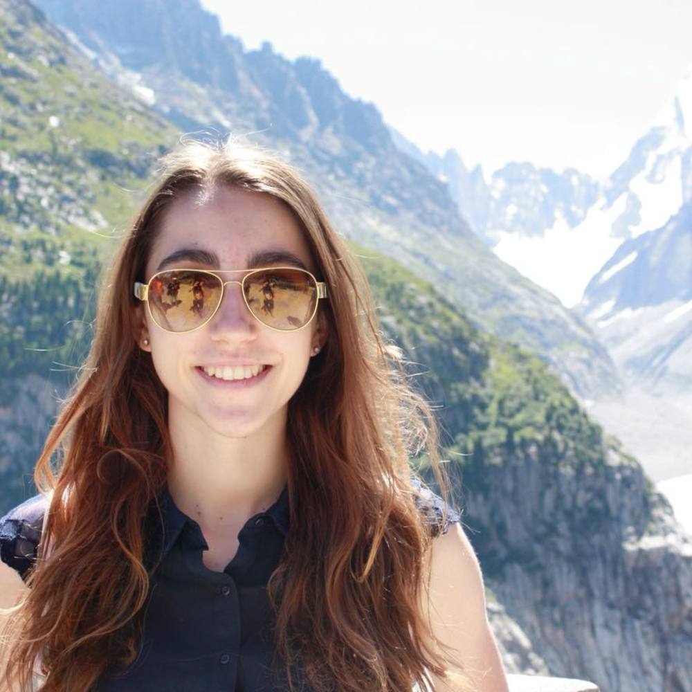 Meet your Posher, Meagan